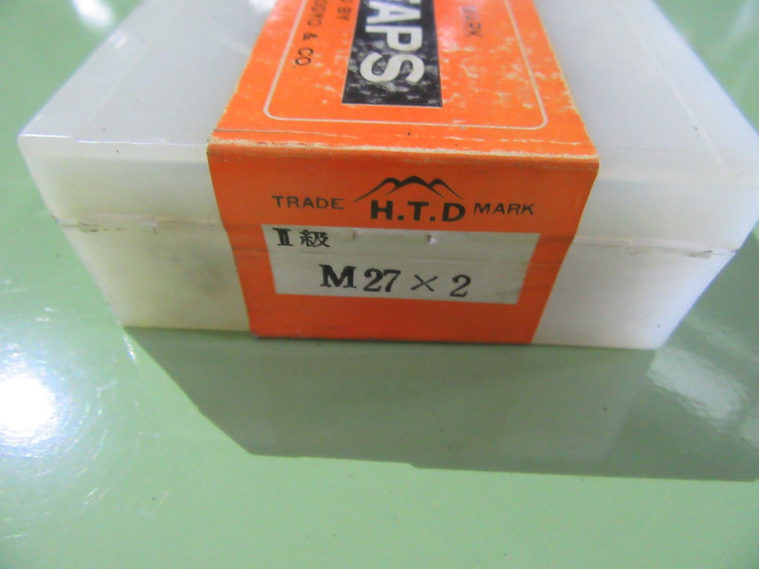 中古タップ ハンドタップ　M27X2　 TRADE H.T.D MARK