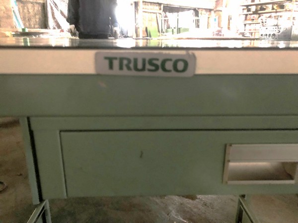 中古Work desk 【作業台】900x600x740mm トラスコ/TRUSCO