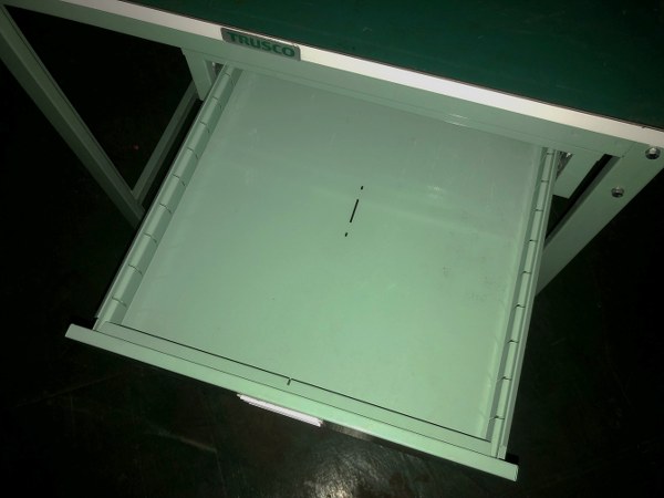 中古Work desk 【作業台】900x600x740mm トラスコ/TRUSCO