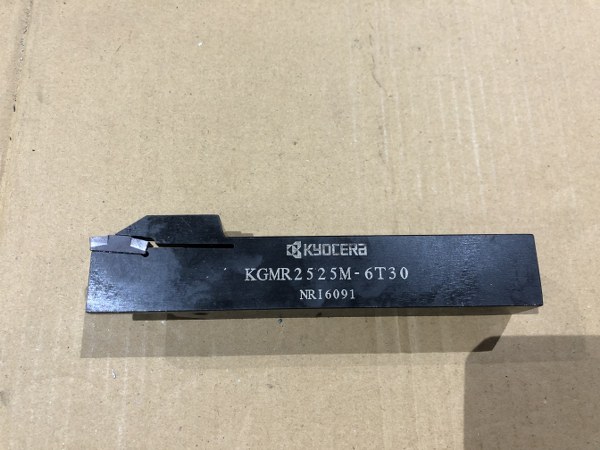中古Other turning tools [溝入れ用ホルダ]KGMR2525M-6T30(NRI6091)   京セラ/Kyocera