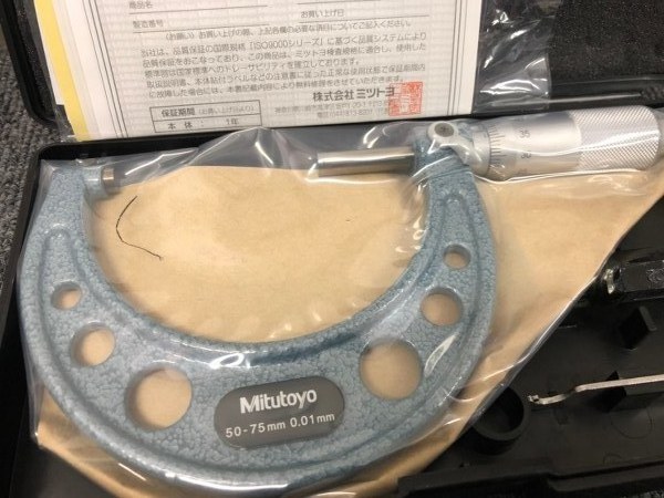 中古Outside micrometer 103-139　(0M75) MITUTOYO