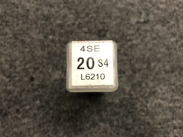 中古エンドミル [エンドミル]4SE　20S4　L6210　 NACHI