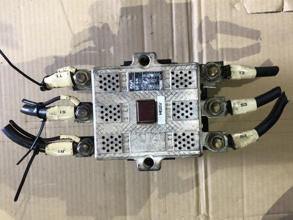 中古お買い得品・1山販売等 【コンタクタ】SC-5N 富士電機 FUJI ELECTIC