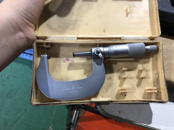 中古Outside micrometer [外側マイクロメーター]25~50ｍｍ ミツトヨ/Mitutoyo