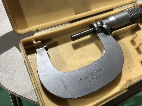 中古Outside micrometer [外側マイクロメーター]25-50mm ミツトヨ/Mitutoyo