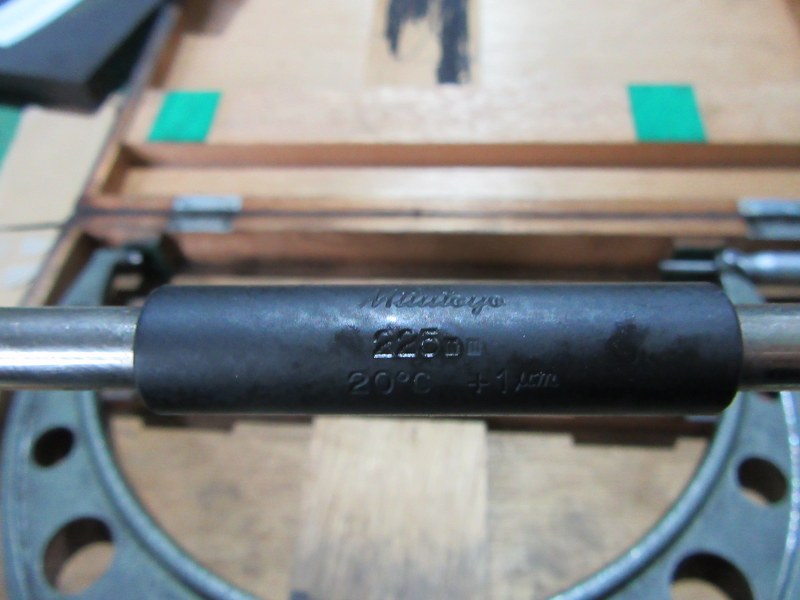 中古Outside micrometer [外側マイクロメーター]275~300ｍｍ ミツトヨ/Mitutoyo