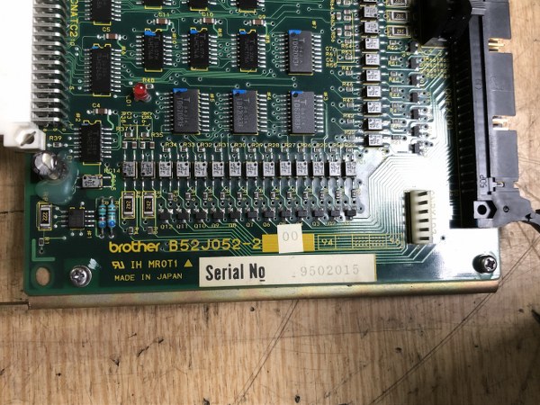 中古お買い得品・1山販売等 【基板】B52J052-2（SER NO：9502015） ブラザー