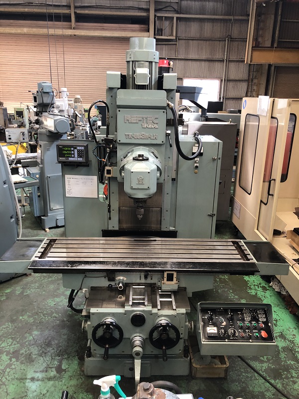 中古Universal Milling Machine 3UM 