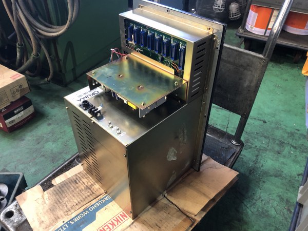中古お買い得品・1山販売等 【操作パネル】E0105-800 オークマ