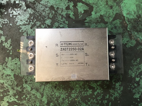 中古Special deals・Set etc 【ノイズフィルター】ZAGT2250-02A TDK