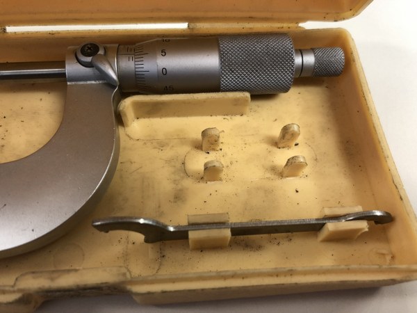 中古Outside micrometer [外側マイクロメータ]25～50mm ミツトヨ/Mitutoyo