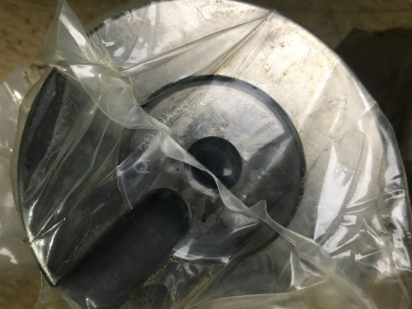 中古Die [タレパン金型（ダイ）]1セット2個 アマダ/AMADA