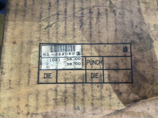 中古Die [タレパン金型（ダイ）]1セット2個 アマダ/AMADA