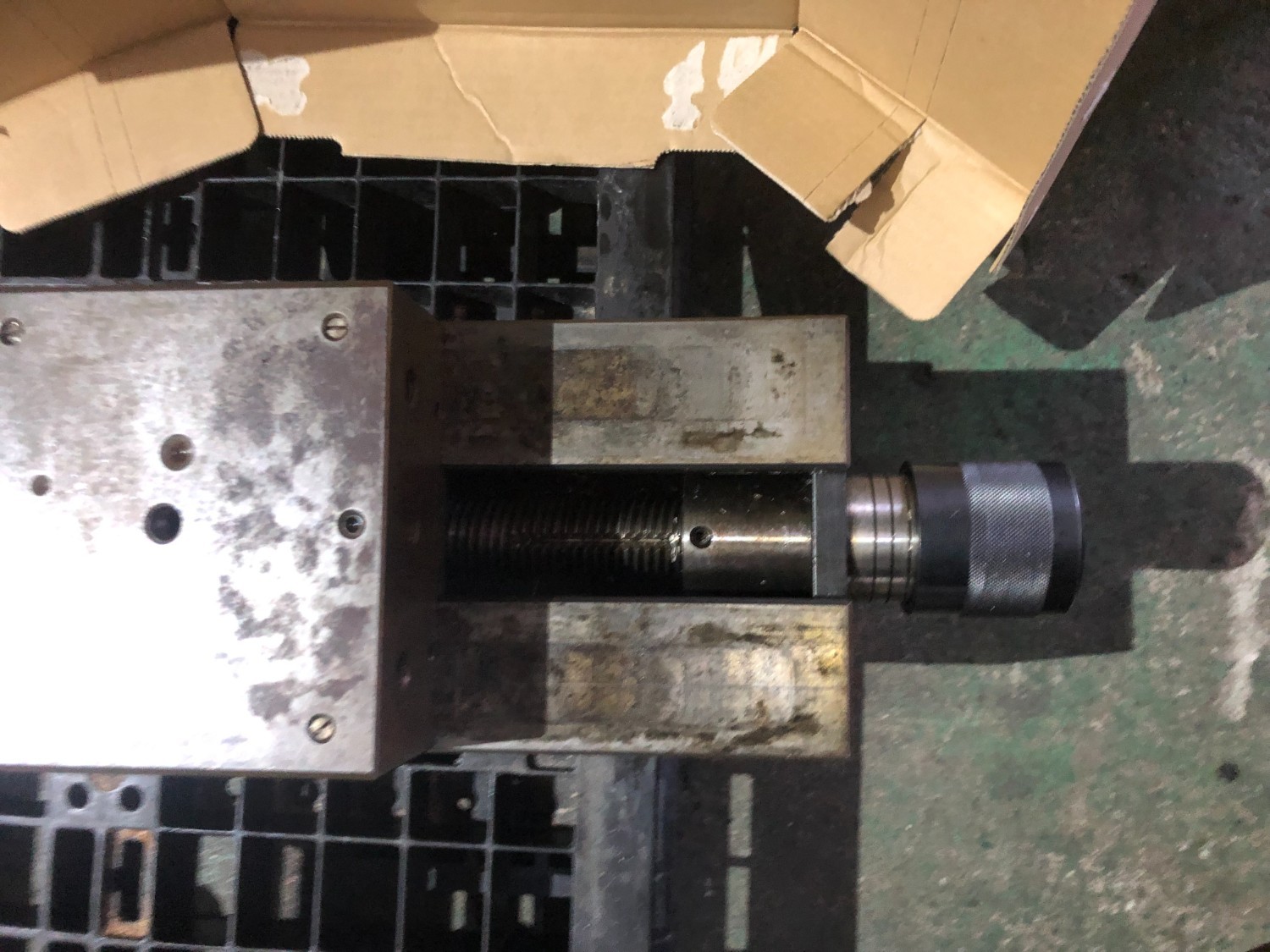 中古Hydraulic vise 油圧バイス 不明