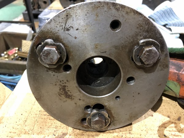 中古Scroll chuck 「3爪スクロールチャック」φ140 不明