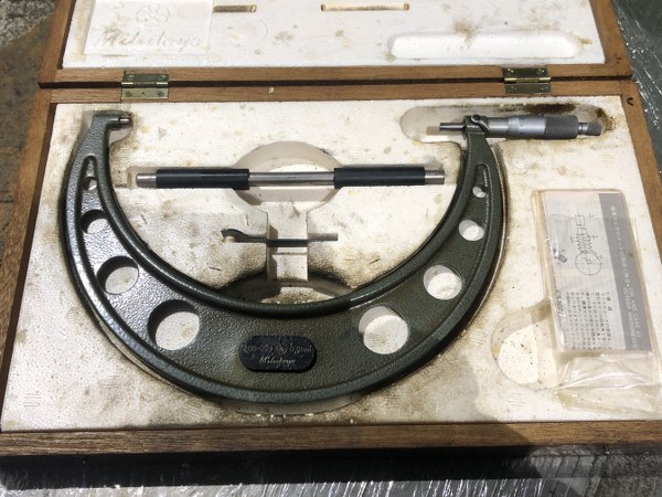中古外側マイクロメーター [外側マイクロメーター]200～225mm ミツトヨ/Mitutoyo