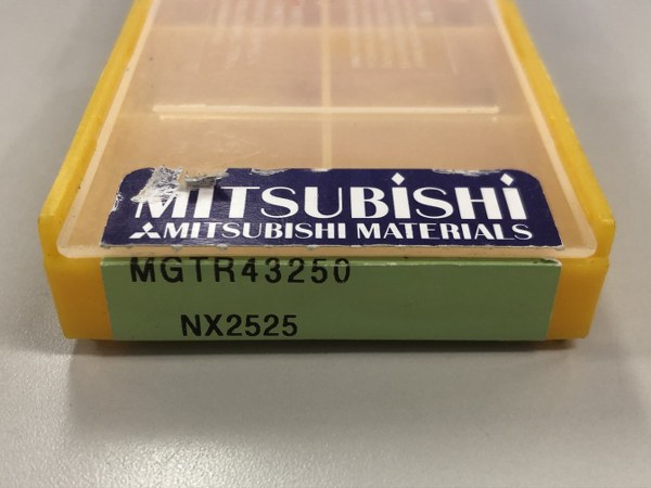 中古インサート（チップ） 【チップ】MGTR43250 NX2525 三菱/MITSUBISHI