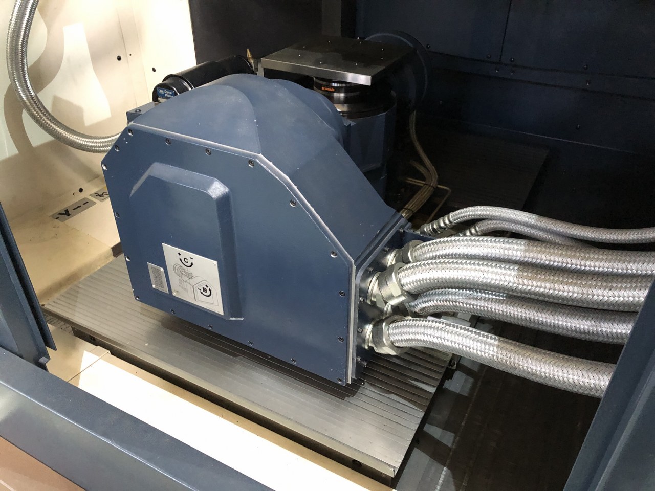 中古5軸マシニングセンタ YMC-430 Ver.Ⅱ 安田
