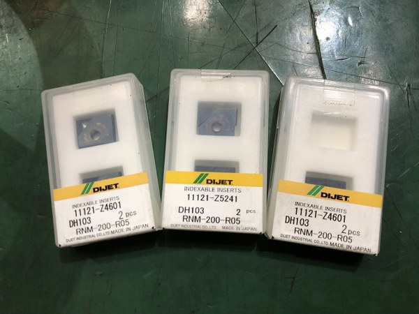 中古Cutting Exchange Chip [ミラーラジアス用チップ ]DH103/RNM-200-R05 ダイジェット/DIJET