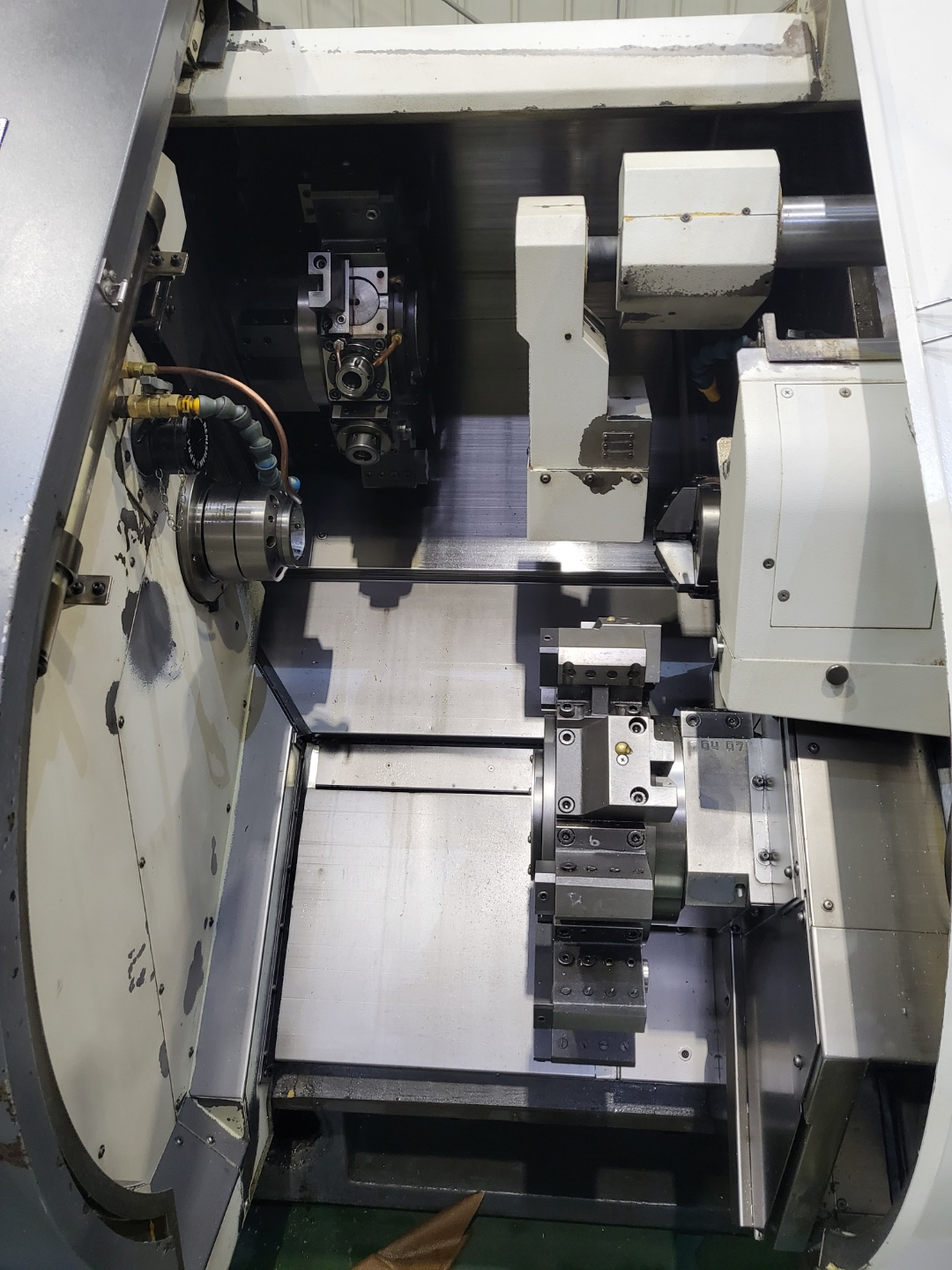 中古CNC Lathe WT-150MMY 