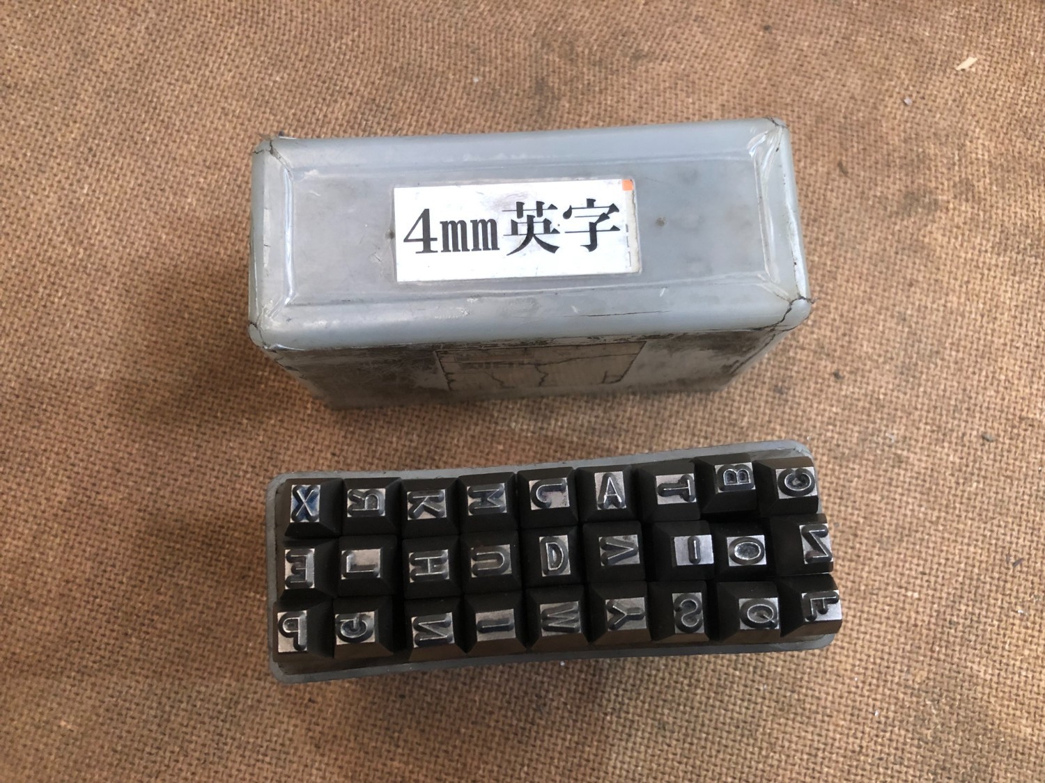 中古その他 刻印セット4ｍｍ英字A-Z　 トラスコ