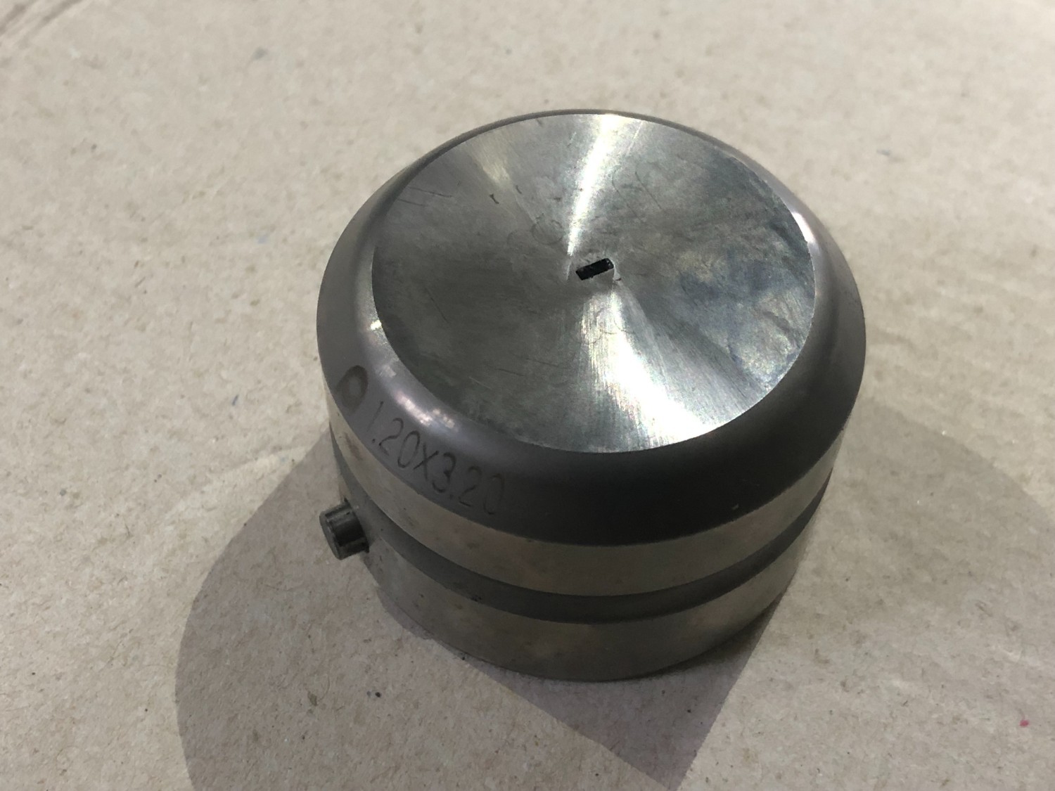 中古その他 タレパン金型 (1.00X3.00)(1.20X3.22)   アマダ