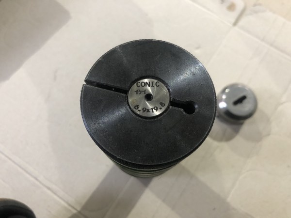 中古ロング 【タレパン金型（ロング/セット）】イケイ6.9ｘ19.8（パンチ）/イケイ6.9ｘ19.8　Ｃ＝0.2（ダイ） コニック/Conic