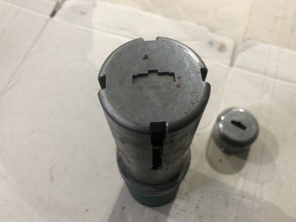 中古ロング 【タレパン金型（ロング/セット）】イケイ5.2ｘ17.3（パンチ）/ イケイ5.2ｘ17.3　Ｃ＝0.2（ダイ コニック/Conic