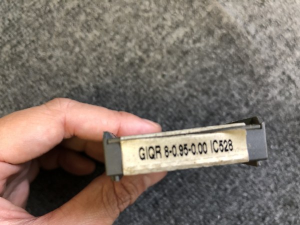 中古インサート（チップ） [チップ]GIQR8-0.95-0.00IC528 イスカル/ISCAR