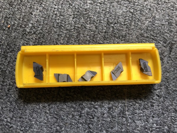 中古インサート（チップ） 【チップ】NG2062LK KC5010 ケナメタル/KENNAMETAL