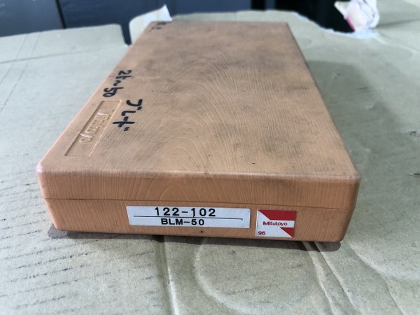 中古Micrometer [直進式ブレードマイクロメータ]122-102　BLM-50 ミツトヨ/Mitutoyo