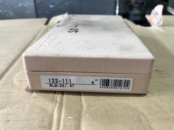 中古Micrometer 「ブレードマイクロメーター」122-111 (BLM-25/.4T) ミツトヨ/Mitutoyo