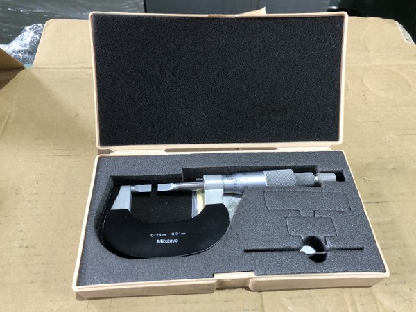 中古Micrometer 「デプスマイクロメーター　」DMS 100-25 ミツトヨ/Mitutoyo