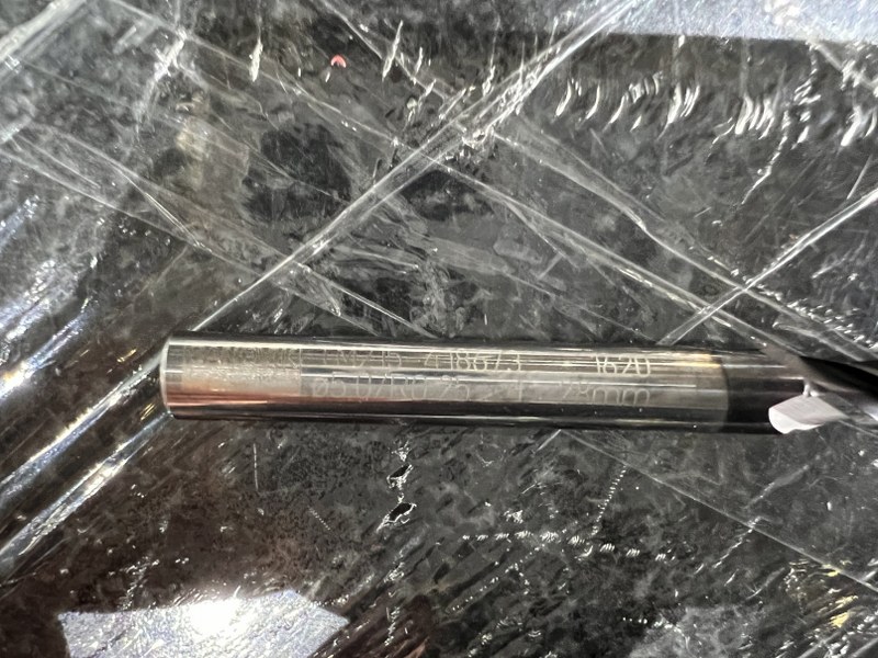 中古その他エンドミル 【コロミルプルーラ】TM215-418673 1620 SANDVIK/サンドビック