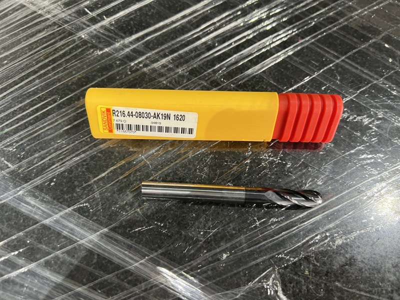 中古Other end mill 【コロミルプルーラ】R216.44-08030-AK19N 1620 SANDVIK/サンドビック