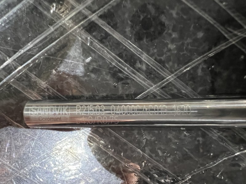 中古その他エンドミル 【コロミルプルーラ】R215.03-04000CAC01G 1620 SANDVIK/サンドビック