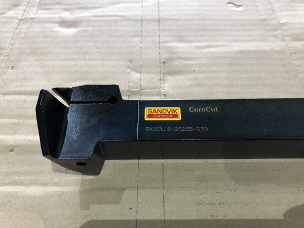 中古Other turning tools 【バイトホルダー】RX123J16-2525B-070 サンドビック/Sandvik