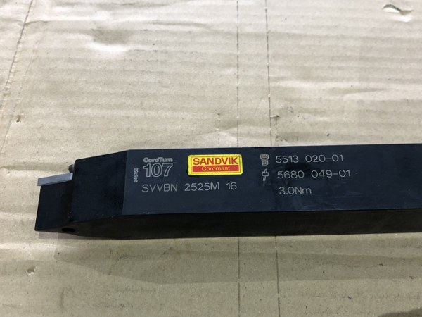 中古その他バイト 【外径用ホルダー】SVVBN2525M16 サンドビック/Sandvik