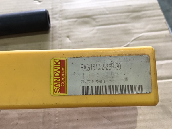 中古その他バイト 【バイトホルダー】RAG151.32-25R-30 サンドビック/Sandvik