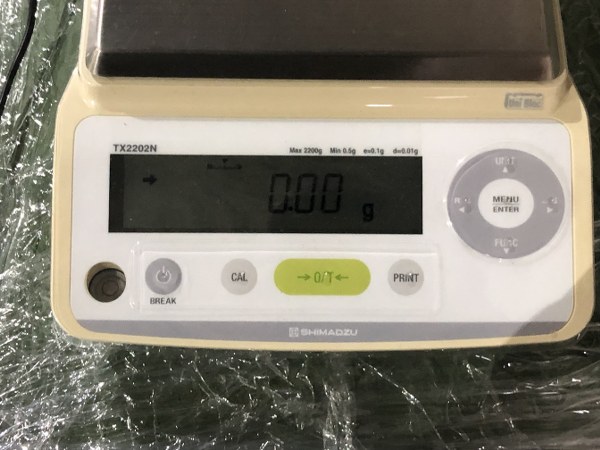 中古その他測定工具・基準器・試験機 【電子天びん】TX2202N (株)島津製作所