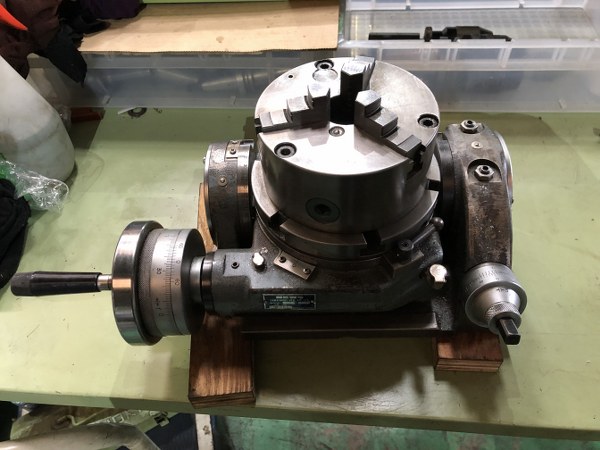 中古その他 「傾斜円テーブル 」TCT-150 NEWS