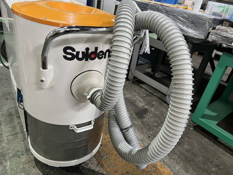 中古その他の機械 【スイーンターボ （誘導電動機/業務用掃除機）】SSV-203A スイデン