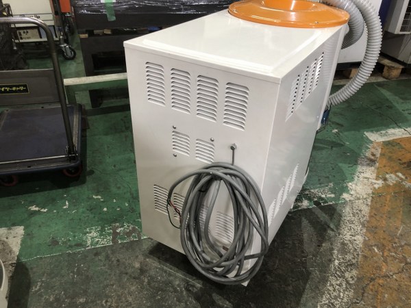 中古その他の機械 スイーンターボ （誘導電動機/業務用掃除機）SSV-203A スイデン