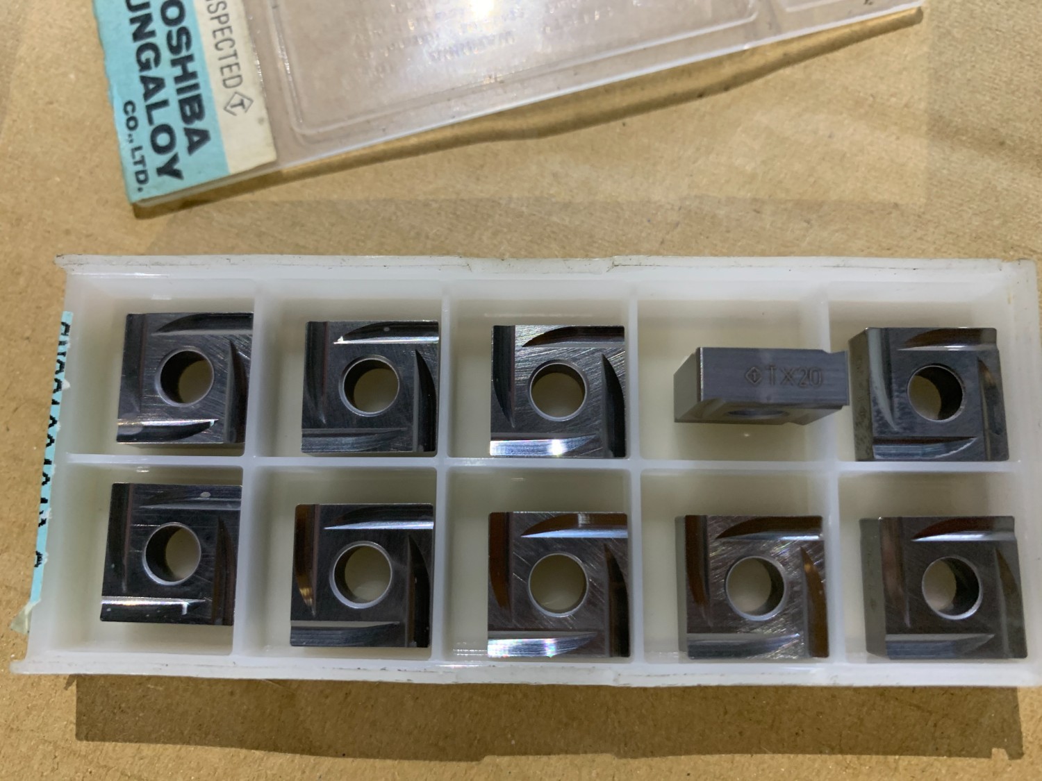 中古インサート（チップ） 【チップ】SNGG120404R-C TX20 TUNGALOY/タンガロイ