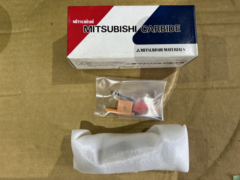 中古Indexable drill 【ドリル刃先交換式】TAGS3200F40 三菱マテリアル/Mitsubishi Materials