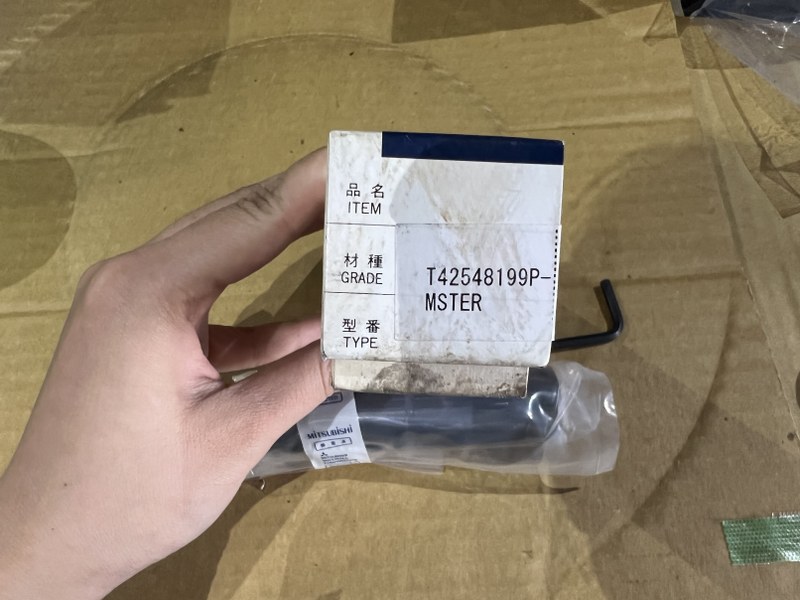 中古Other end mill 【スローアウェイエンドミル】T42548199P-MSTER 三菱マテリアル/Mitsubishi Materials