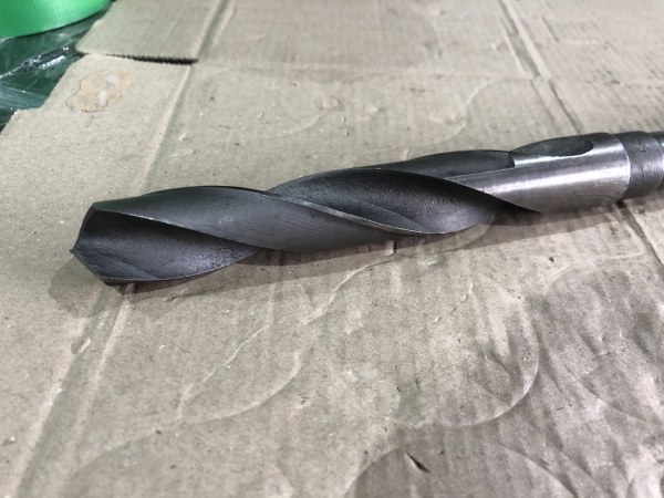 中古テーパ―シャンクドリル 【テーパーシャンクドリル】Φ22mm 不明