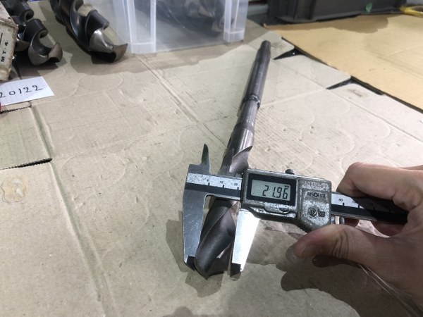 中古テーパ―シャンクドリル 【テーパーシャンクドリル】Φ22mm 不明