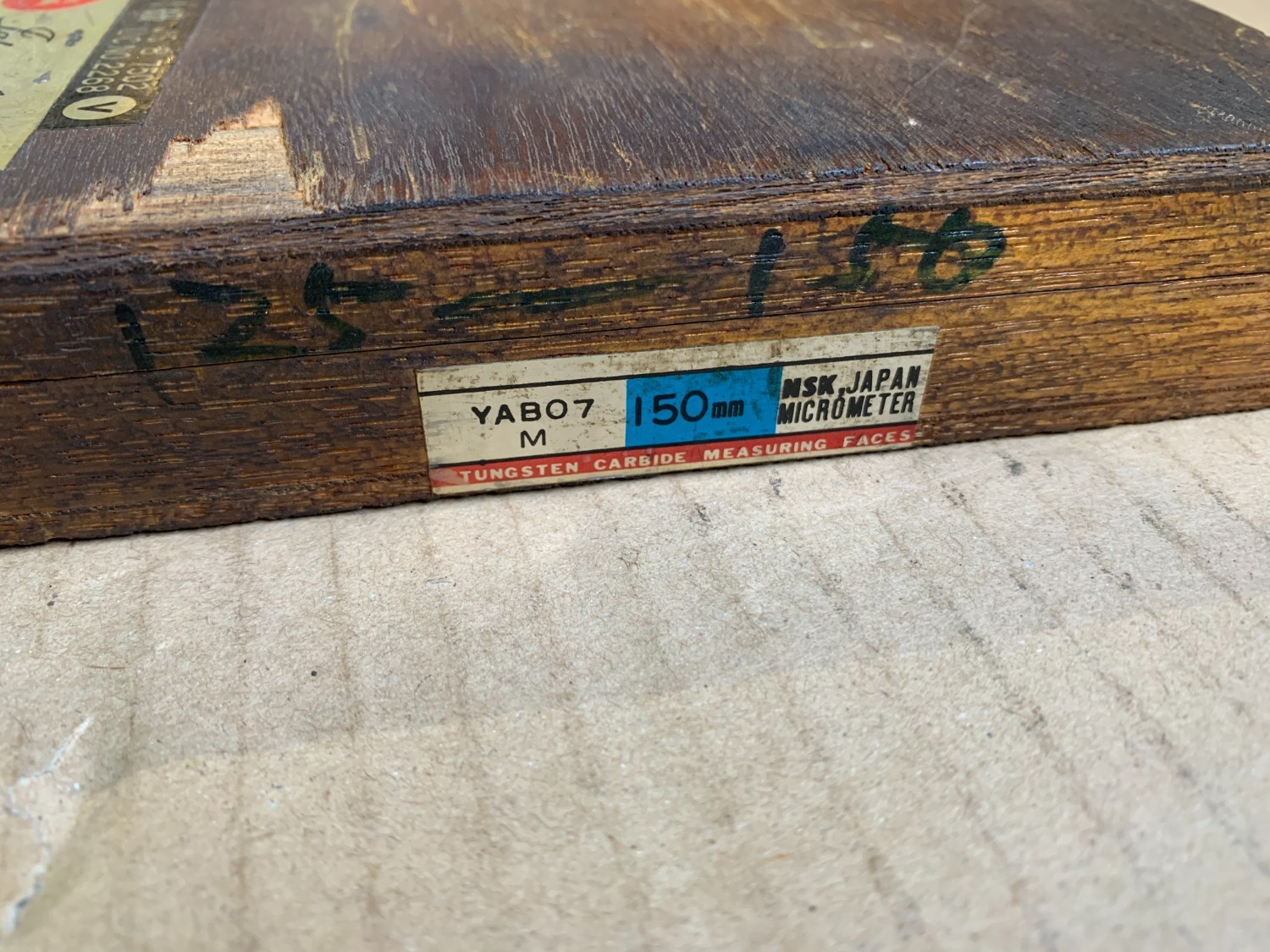 中古お買い得品・1山販売等 【外側マイクロメーター】　測定範囲：125-150mm  NSK/日本精工