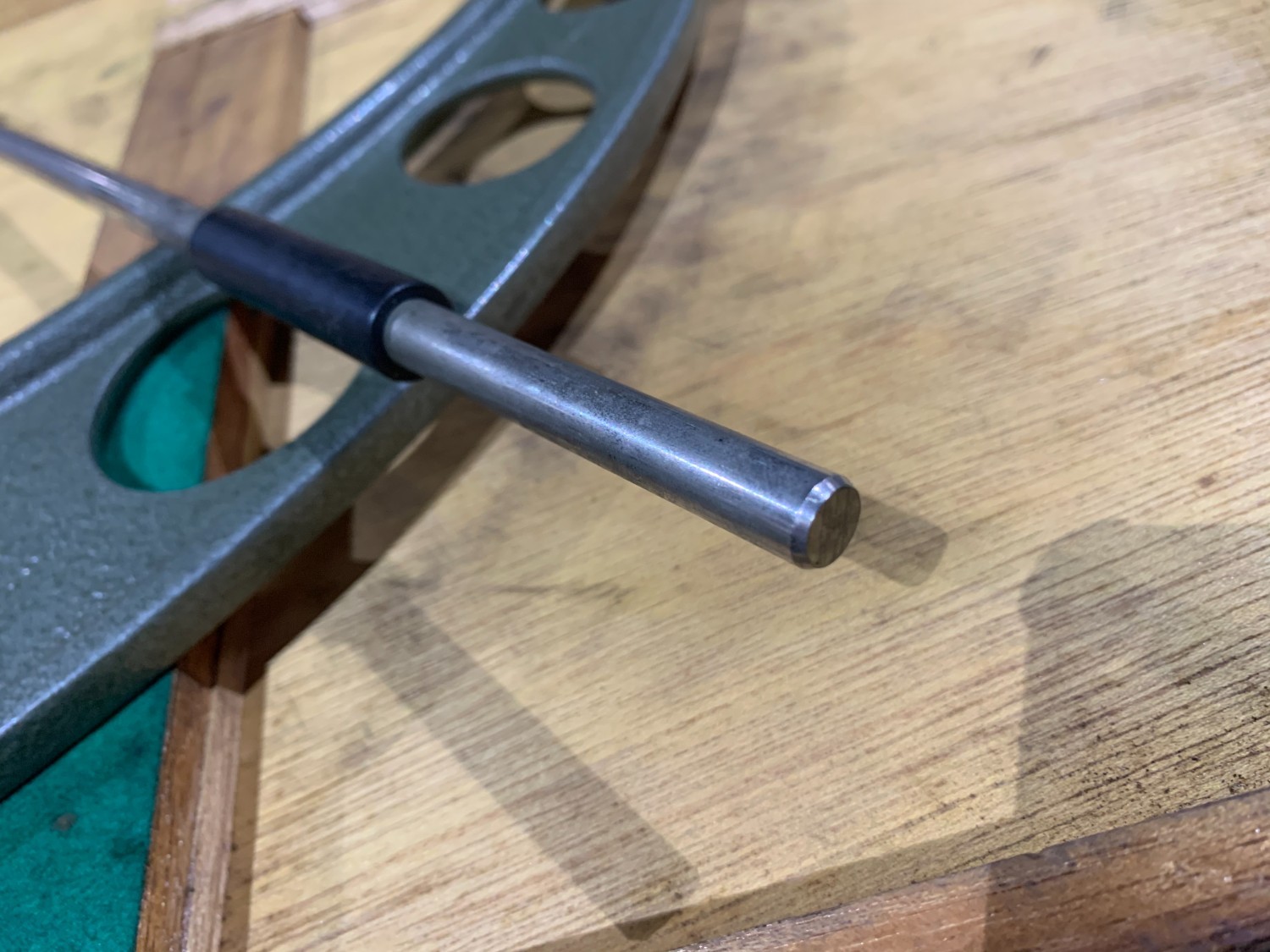 中古Outside micrometer 【外側マイクロメーター】 測定範囲：475～500ｍｍ ミツトヨ/Mitutoyo